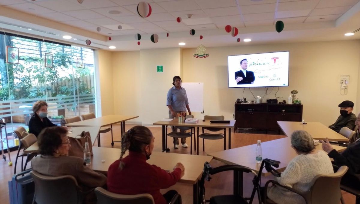 residentes disfrutando de la mejor casa de retiro en mexico